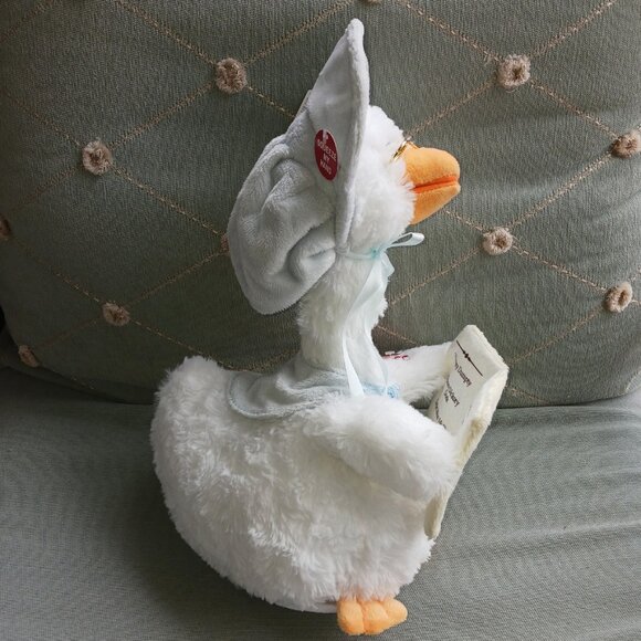 Cuddle Barn - Mother Goose Animated Stuffed Animal, Talking, Story-Telling Plush - Picture 6 of 10